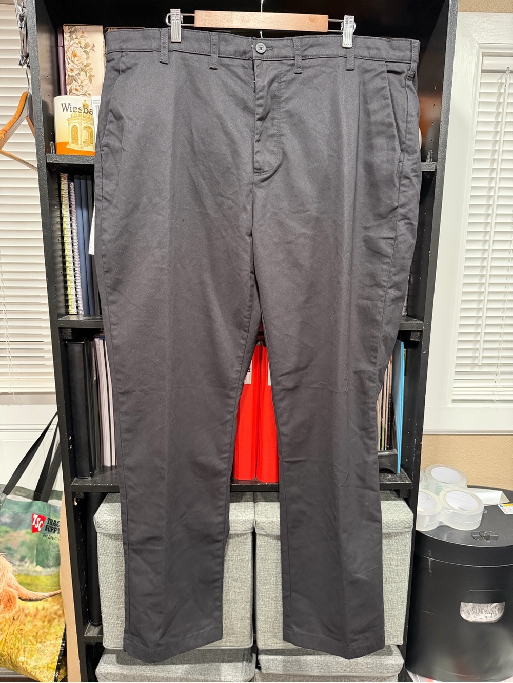 Izod Black Straight Fit Chino Pants